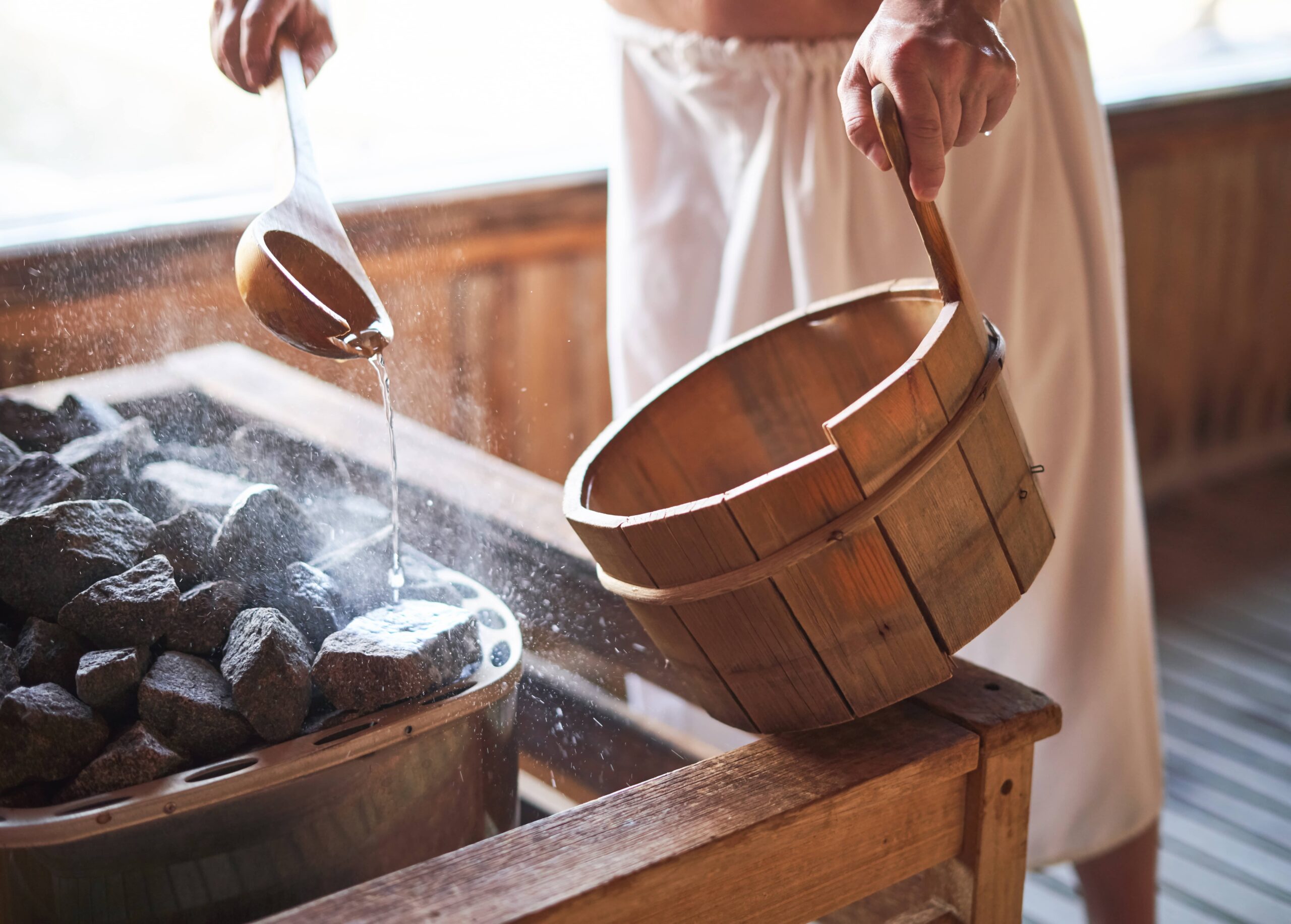 Das sollten Sie in der Sauna nicht machen